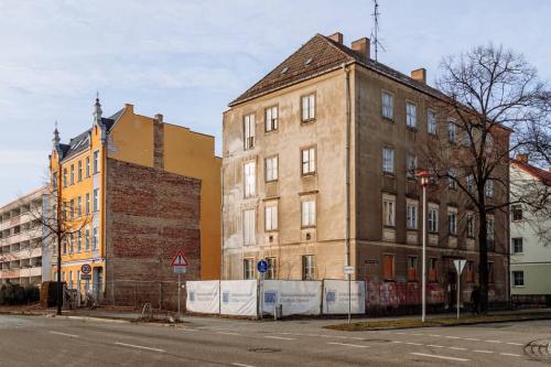 Friedich-Engels-Strasse vor dem Neubau und Modernisierung